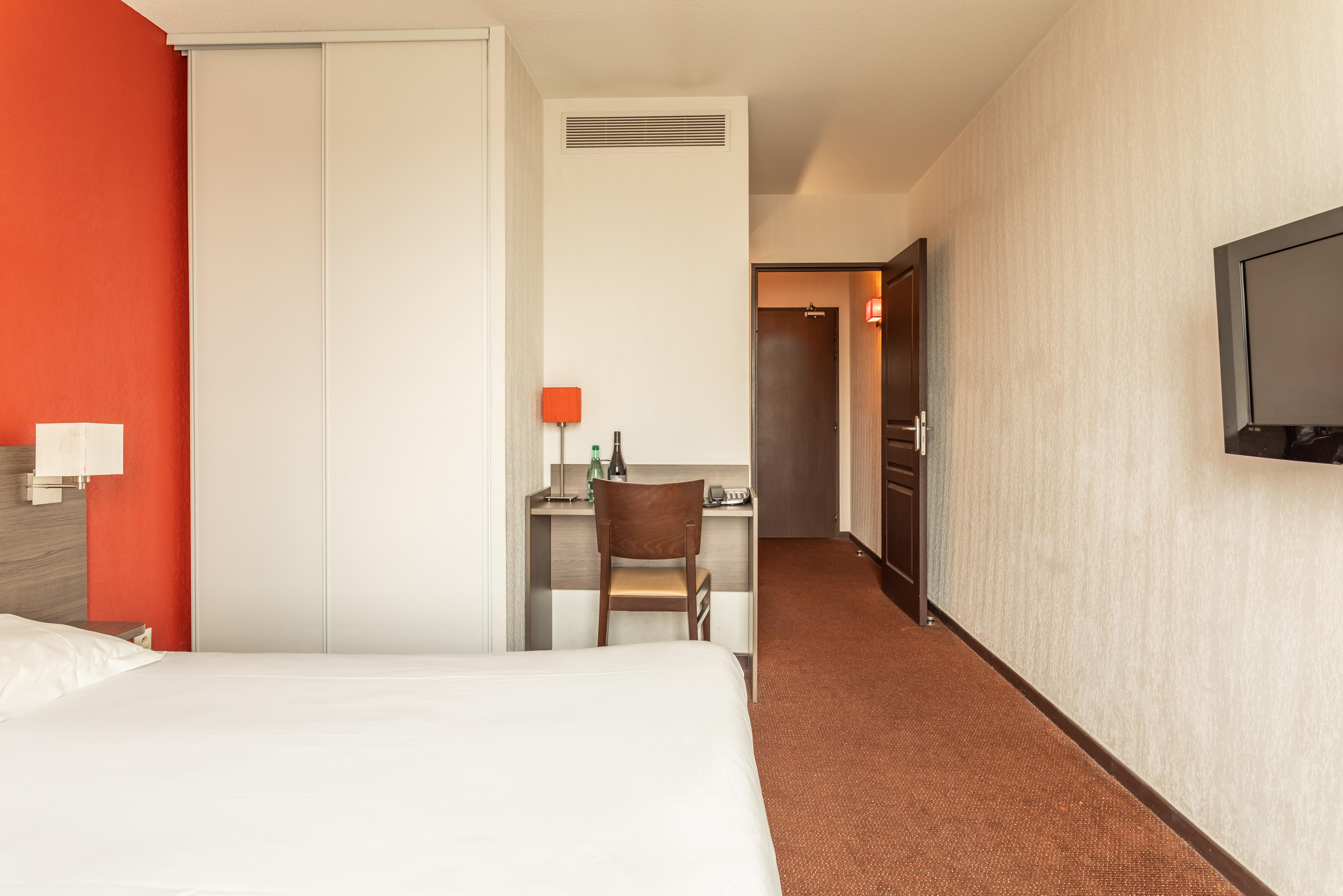 Comfort Aparthotel Nimes Centre Eksteriør bilde