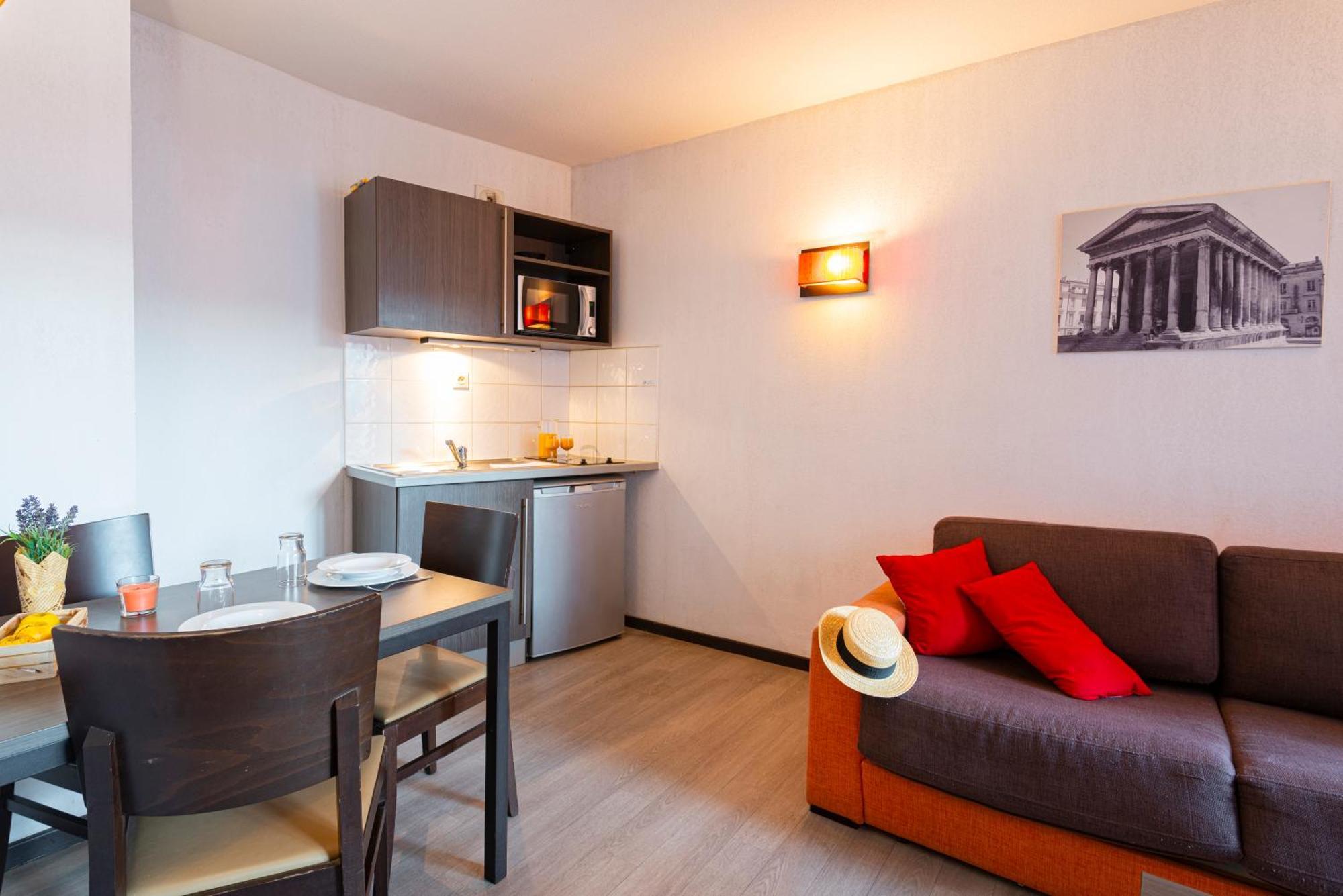 Comfort Aparthotel Nimes Centre Eksteriør bilde